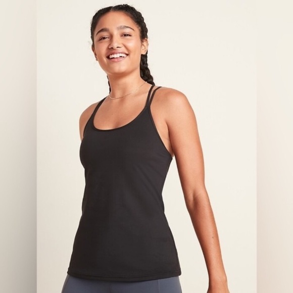 NWT! Black Strappy PowerSoft Shelf-Bra Tank Top - Multiple - Picture 1 of 3